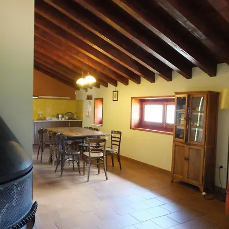 Country house El Serrat Turisme Rural