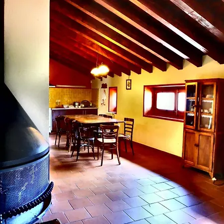 El Serrat Turisme Rural Country house Planoles